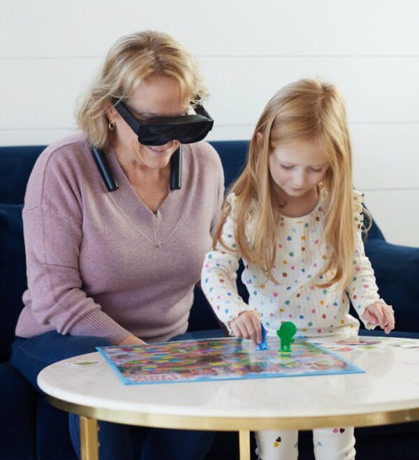 eSight Go _ vision de près